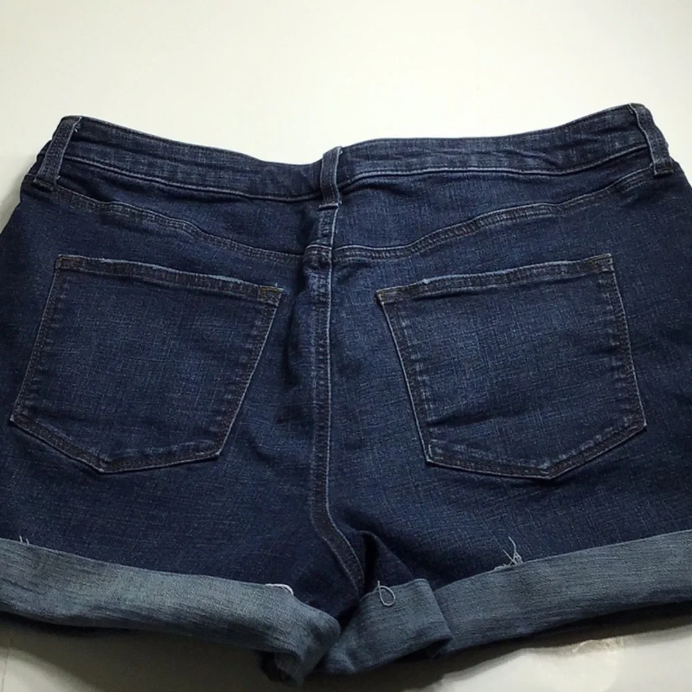 🌼3/$13🌼BUNDLE DEAL! Sonoma Dark Blue Denim Jean Short - Picture 4 of 11